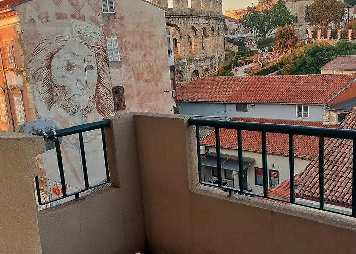 Pavic Arena Apartman Pula